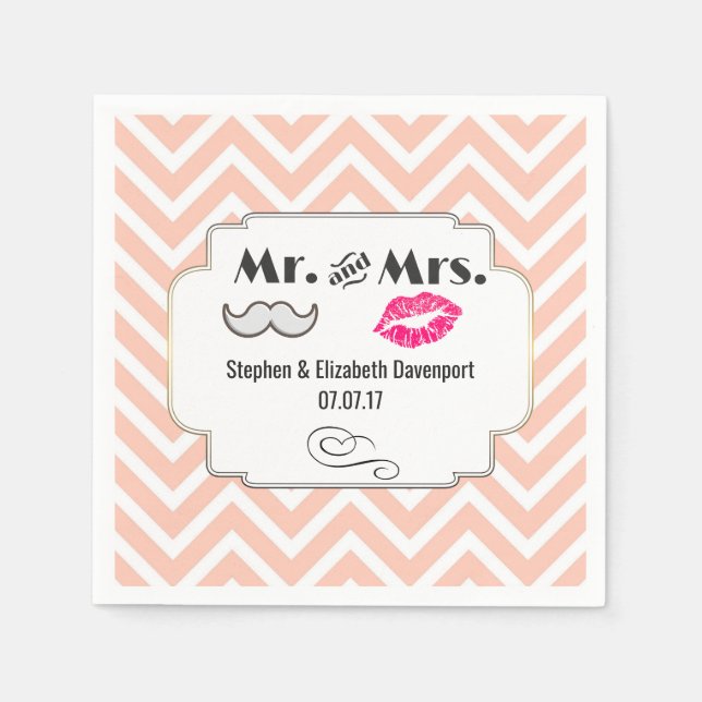 Mustache & Lips Mr. & Mrs Peach Zickzack Wedding Serviette (Vorderseite)