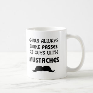 Mustache Tasse