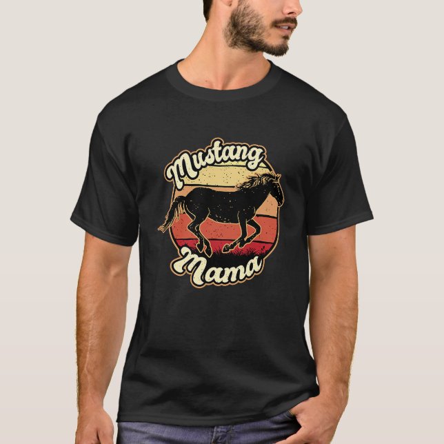 Mustang-Mama-Pferd T-Shirt (Vorderseite)