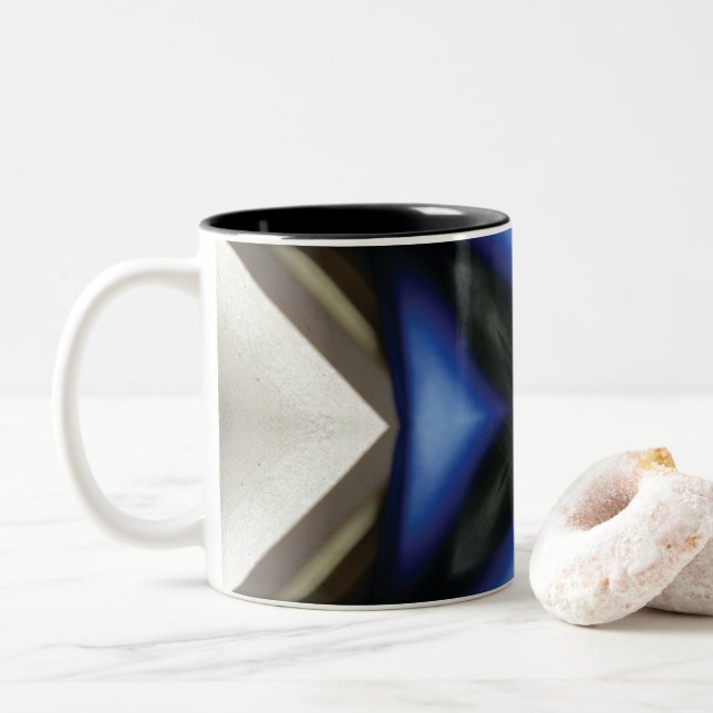 Muster 103.ai zweifarbige tasse (Mit Donut)