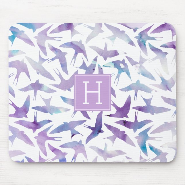 Muster der Aquarellvögel und Monogramm Mousepad (Vorne)
