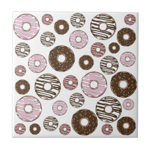 Muster der Donuts, rosa Donuts, braune Donuts Fliese