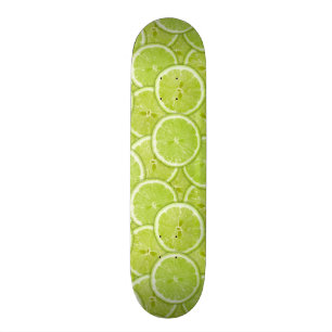 Muster der grünen Limonen Scheiben Skateboard