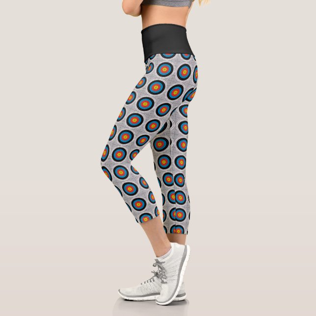 Muster der modernen Bogenschießobjekte des Mittela Capri Leggings (Links)