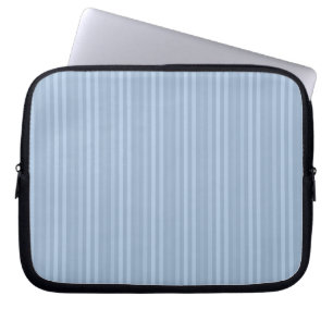 Muster der vertikalen Streifen des Baby Blue Strip Laptopschutzhülle