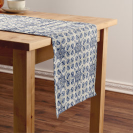 Muster der Vintagen blauen geometrischen Blume Kurzer Tischläufer