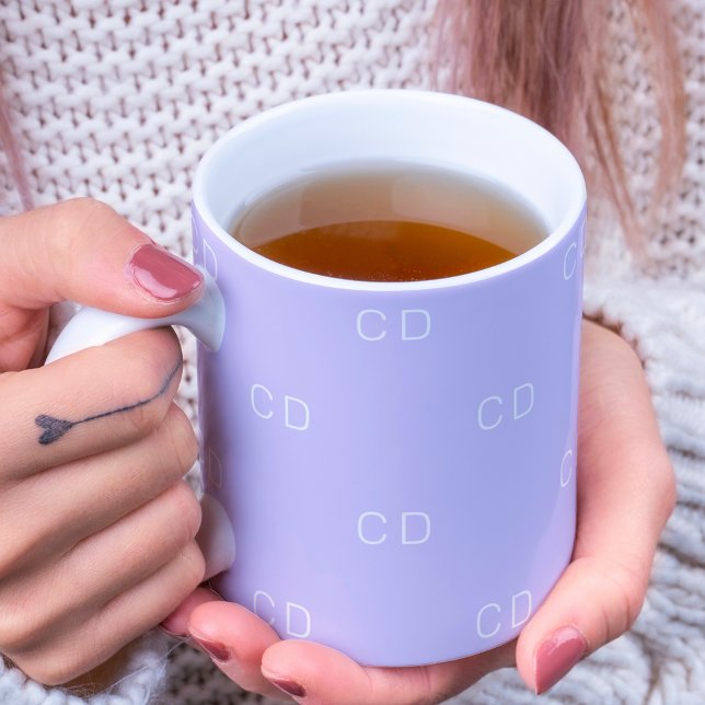 Muster der Violettlavender Monogramm Kaffeetasse (Von Creator hochgeladen)