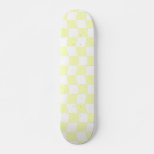 Muster des gelben geometrischen Schachbretts Skateboard