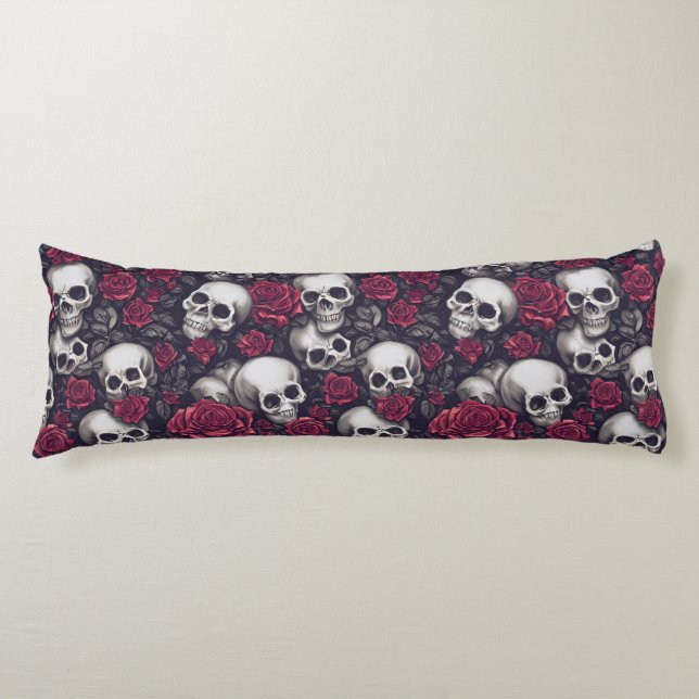 Muster für Gothic Skulls & Rote Rosen Seitenschläferkissen (Vorderseite)