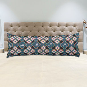 Muster für moderne Chic Geometric Floral Monogram Seitenschläferkissen