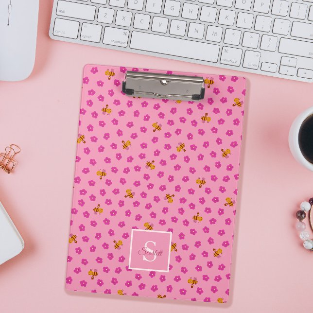Muster für niedliche Bienen und Blume Monogramm Na Klemmbrett (Von Creator hochgeladen)