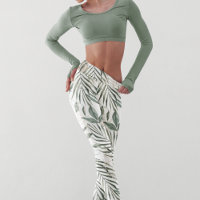 Muster für tropische Wasserfarben und Blätter und