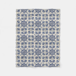 Muster für Vintage blauweiße geometrische Blume Fleecedecke