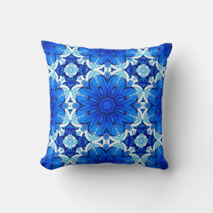 Muster geometrischer Blume in Cobalt Blue und Navy Kissen