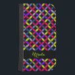 Muster helle Farbname Mädchen Klappkoffer Phone Geldbeutel<br><div class="desc">Eine kühn grafische bunte Quarter gemusterte Klapphandy Gehäuse. Personalisieren Sie dieses Element mit Ihrem Namen. Dieses Beispiel liest Ursula. Heller Mix aus Pop,  kräftig und schwarz,  mit Rosa,  Kalkgrün,  Blau,  Braun und lila. Entworfen von Sarah Trett.</div>