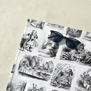 Muster mit Alice's Adventures in Wonderland Strandtuch