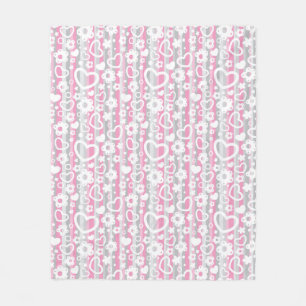 Muster mit Herzen und Blumen Fleecedecke