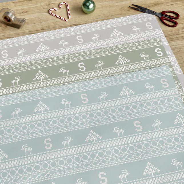 Muster-Papierblätter für skandinavische Rentier Geschenkpapier Set (A Nordic sweater inspired gift wrap with space for your initial.)