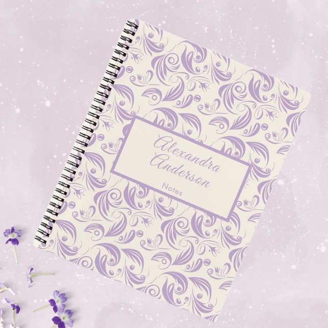 Muster-Script für weibliche botanische Blätter Notizbuch (Feminine Botanical Violet Leaves Pattern Script Notebook)