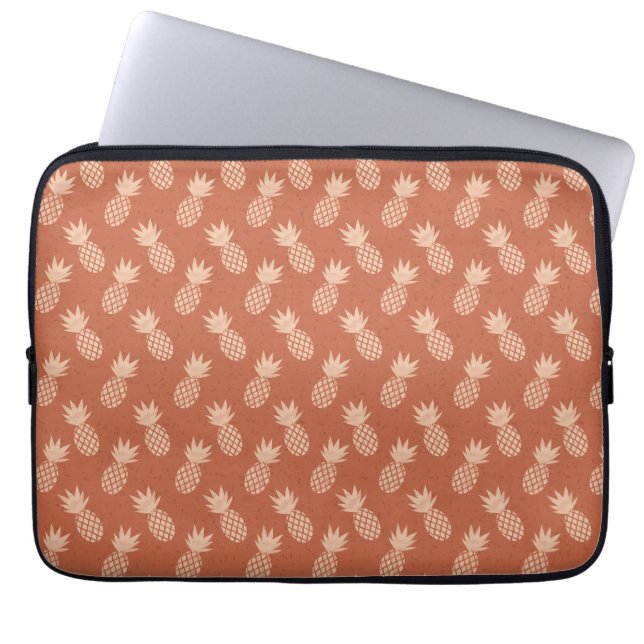 Muster Terracotta & Peach Tropical Pineapse Laptopschutzhülle (Vorderseite)