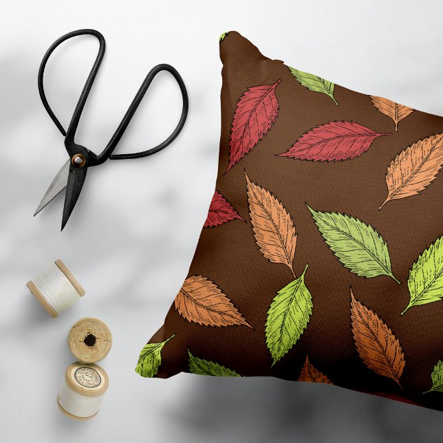 Muster von Blätter, farbenfrohe Blätter, Herbstblä Dekokissen (Von Creator hochgeladen)