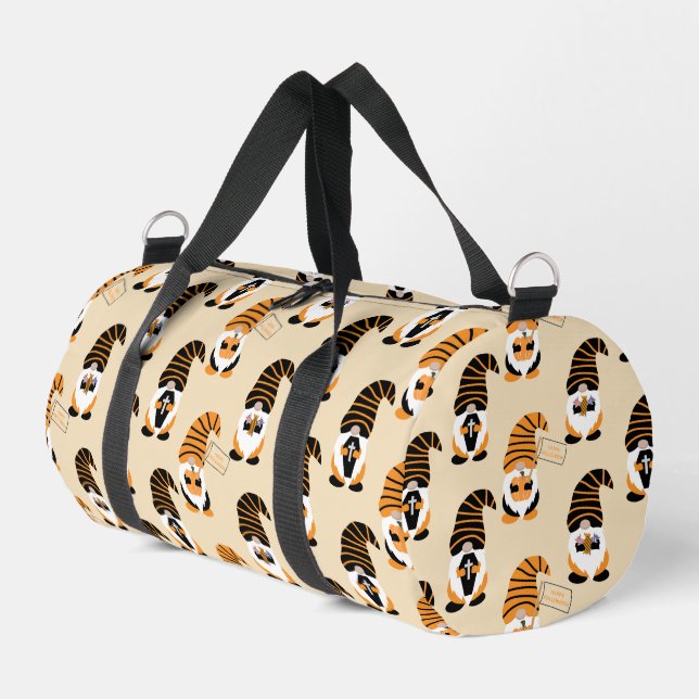 Muster von Gnomen, Halloween-Gnomen-Trick oder -Be Duffle Bag (Linke Seite)