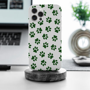 Muster von Paws, Hundeschäften, grünen Pfoten iPhone 15 Pro Max Hülle