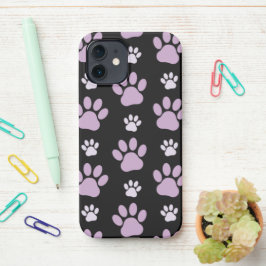 Muster von Paws, Lilac Paws, Hundepfen, Paw Prints iPhone 12 Hülle