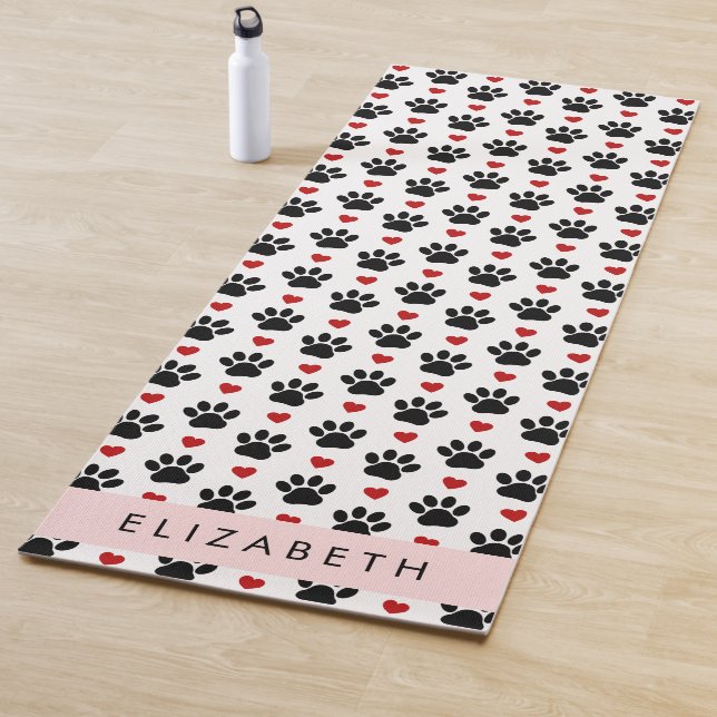 Muster von Paws, schwarzen Paws, roten Herzen, Ihr Yogamatte (Beispiel)