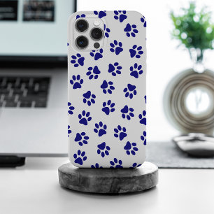 Muster von Pfoten, Hundeschäften, blaue Navy-Paws Case-Mate iPhone Hülle
