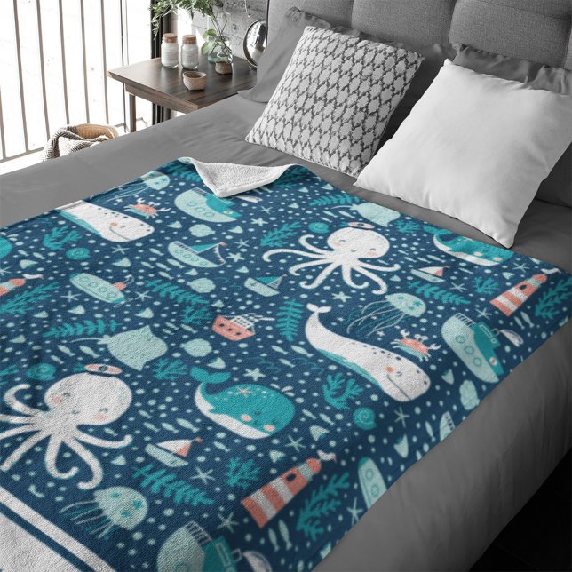 Musterjunge Navy Blue and White Nautical Ocean Fleecedecke (Von Creator hochgeladen)