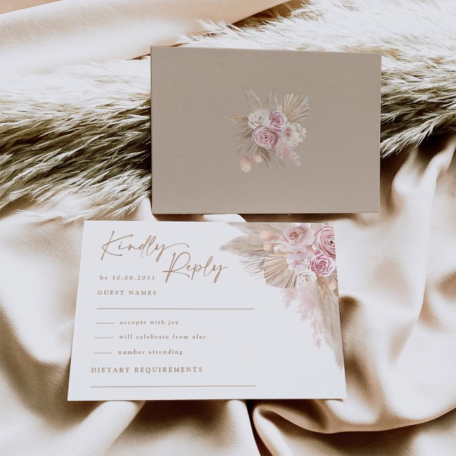 Mute Blush Tropical Boho Pampas Wedding RSVP Karte (Von Creator hochgeladen)