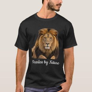 Mutig von Natur Löwe Grafik T-Shirt   Kraftvoll