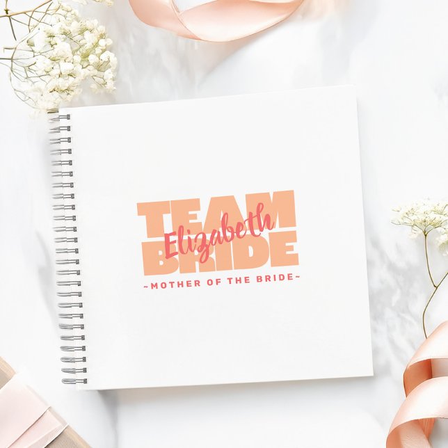 Mutter des Hochzeitsmannes, der Name der Braut Ret Notizbuch (Wedding Team Mother Of the Bride Name Retro Peach Notebook)
