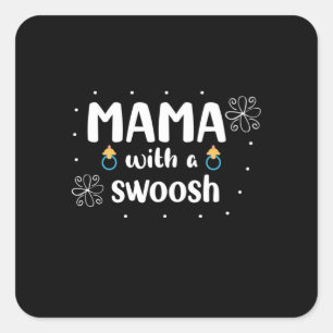Mutter gibt Mama mit Swoosh ein Geschenk Quadratischer Aufkleber