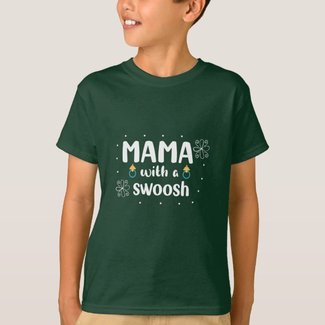 Mutter gibt Mama mit Swoosh ein Geschenk T-Shirt (Vorderseite)