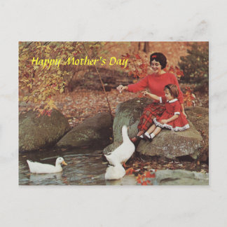 Mutter & Kleines Mädchen Fütternd Enten der 60er J Postkarte
