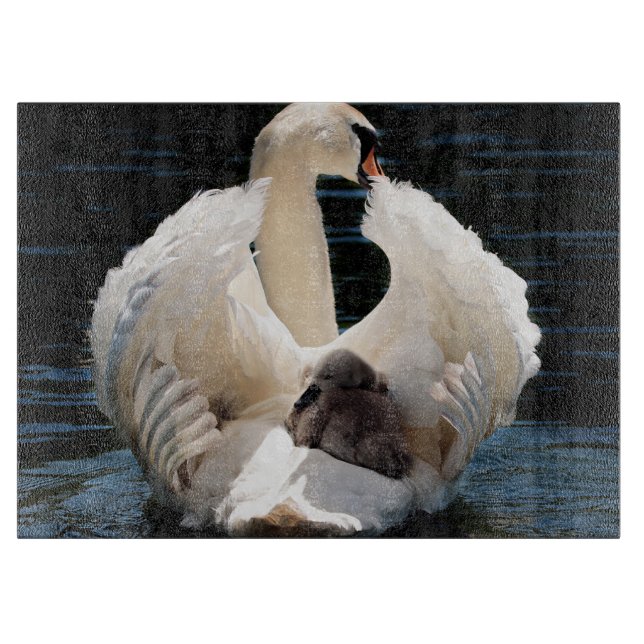 Mutter Schwan mit Cygnets (Babyschwäne) Schneidebrett (Vorderseite)