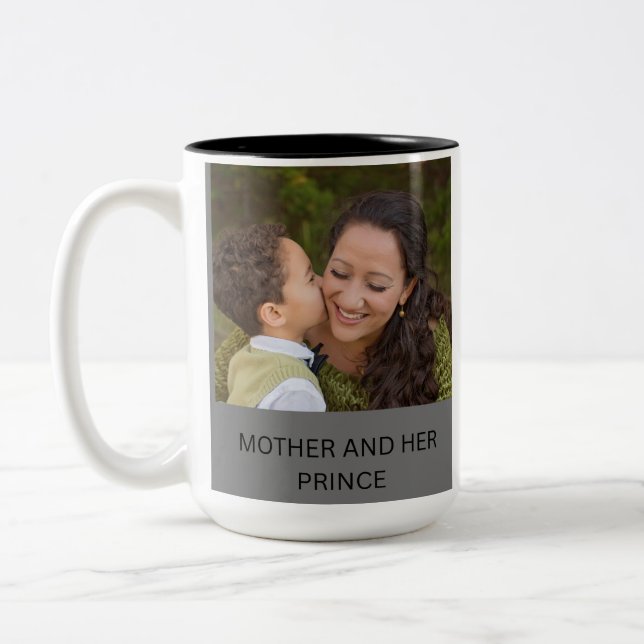 MUTTER UND IHR PRINZ ZWEIFARBIGE TASSE (Links)