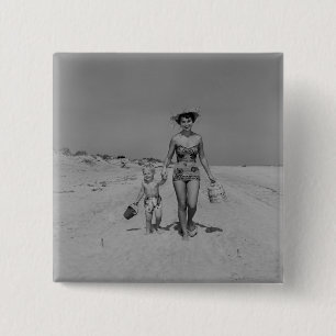 Mutter und Sohn Button