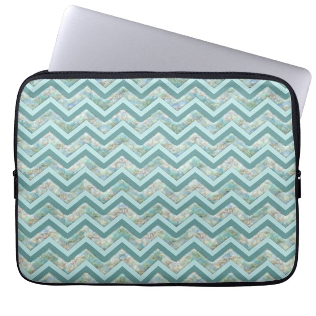 Mutter von Pearl Aquamarin ZigZag Laptopschutzhülle (Vorderseite)