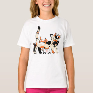 Mutterkatze mit lustigem Bild der Kätzchen T-Shirt