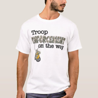 Mutterschaftstruppe-Durchführung auf der Weise T-Shirt