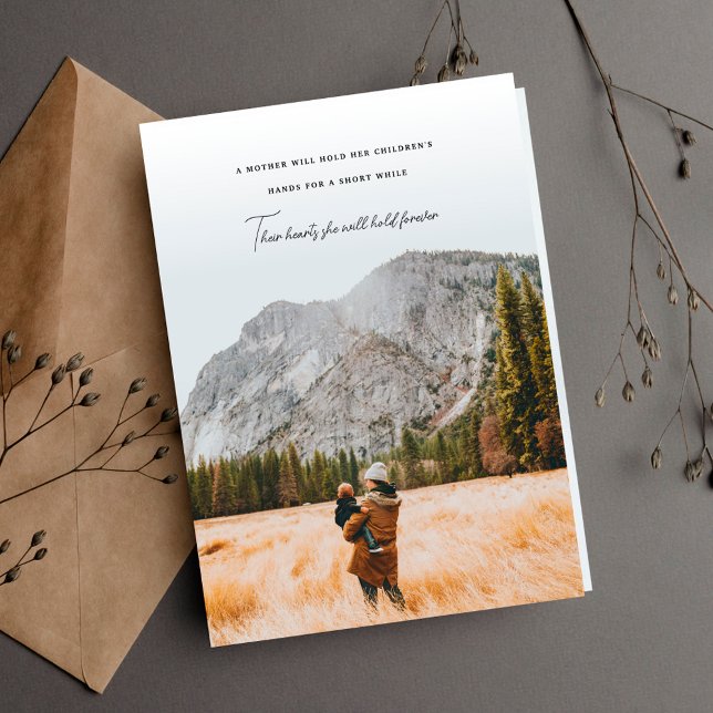 Muttertagsvorsatz im Herzen gefälscht Feiertagskarte (Von Creator hochgeladen)