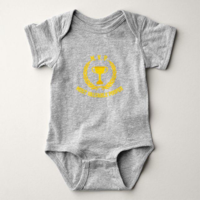 MVP BABY STRAMPLER (Vorderseite)