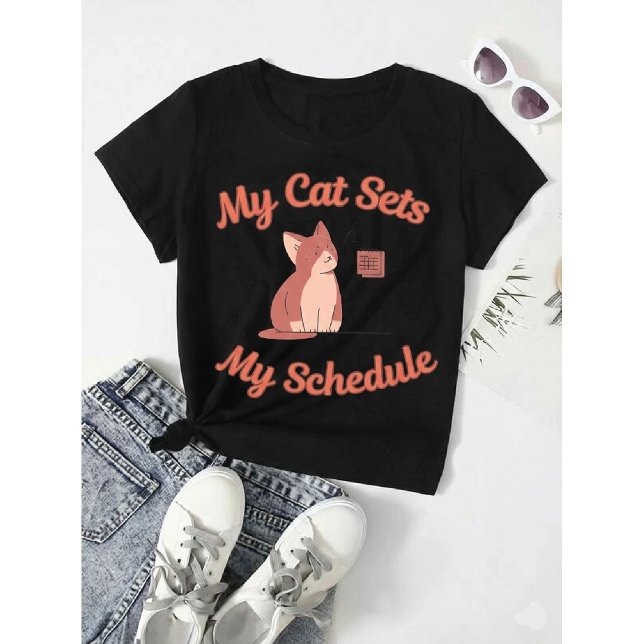 My Cat Sets My Schedule | Funny WFH Boss Humor Tri-Blend Shirt (Von Creator hochgeladen)