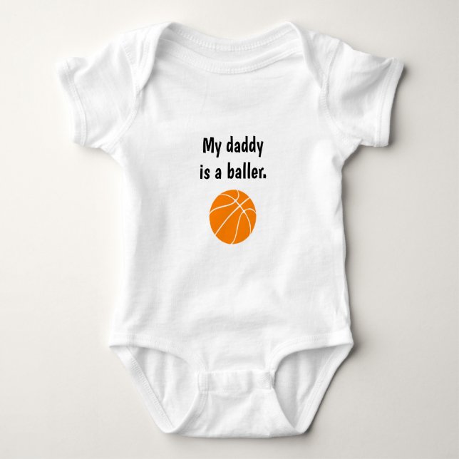 "My daddy is a baller." Basketball Baby Strampler (Vorderseite)