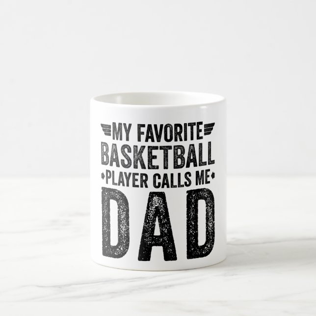 My Favorite Basketball Player Calls Me Dad Kaffeetasse (Mittel)