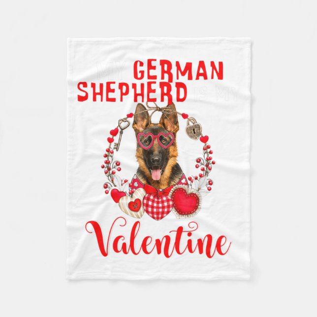 My German Shepherd Is My Valentine Funny Dog Lover Fleecedecke (Vorderseite)