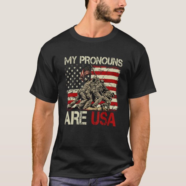 My Pronouns Are Usa 4th Of July American Flag Tie  T-Shirt (Vorderseite)
